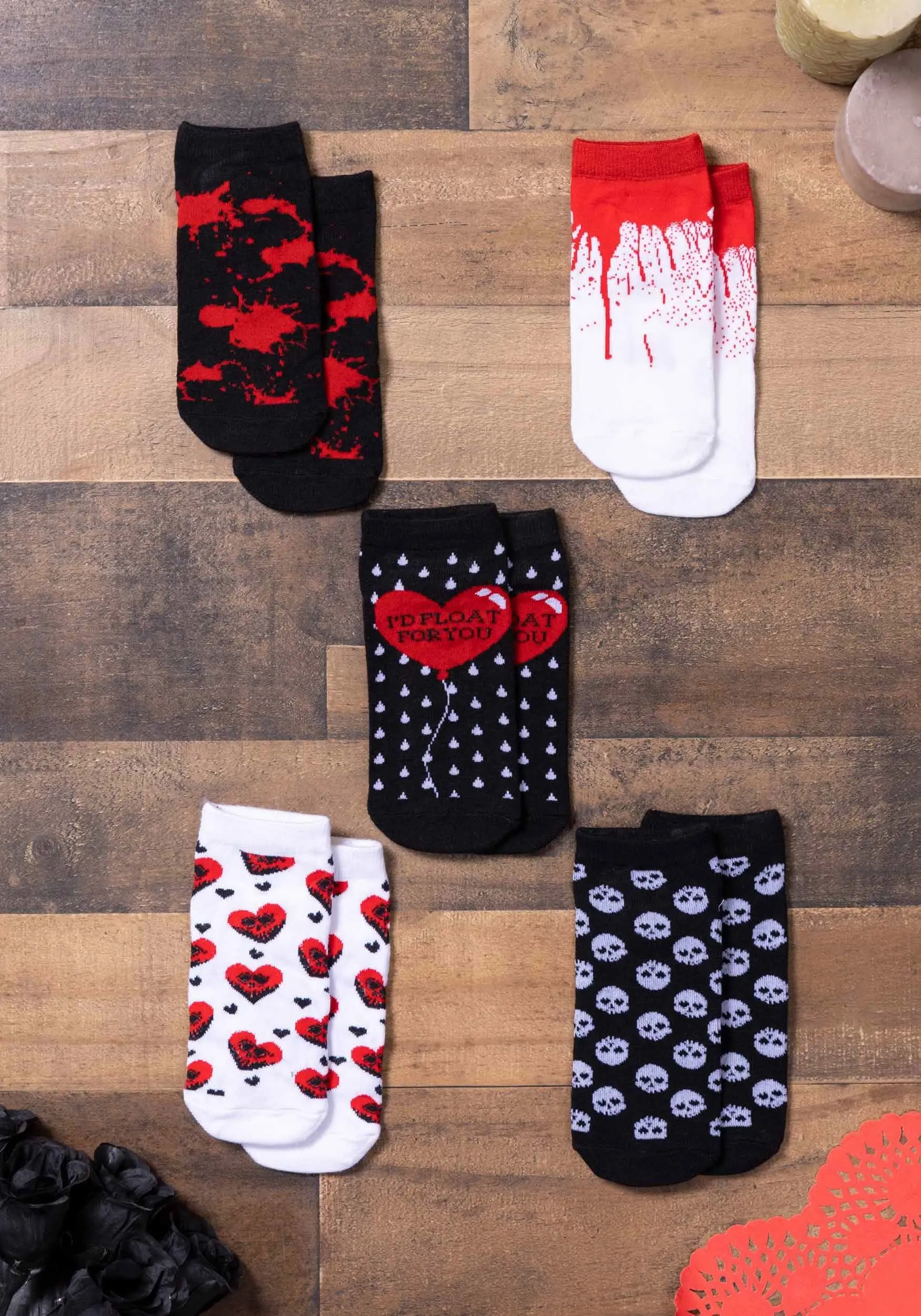 Elope 5 Pack Goth Valentine's Day Socks 1 Elope 5 Pack Goth Valentine's Day Socks